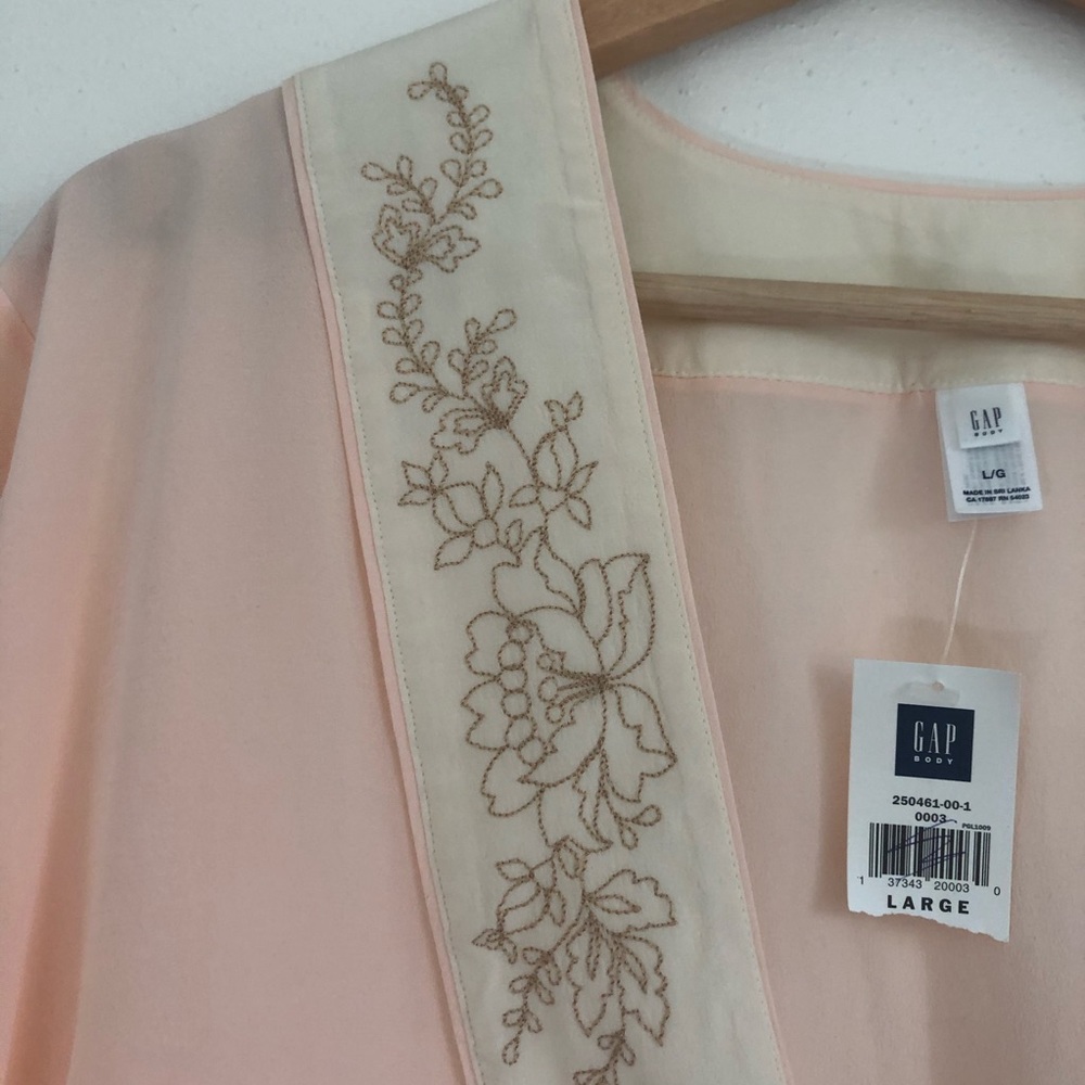 NWT Gap Silk Open Front Top - Picture 3 of 5